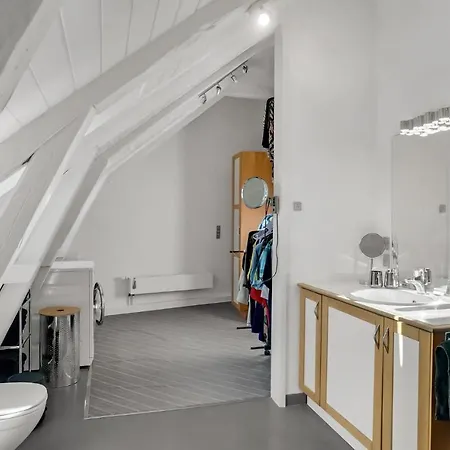 Stunning In With Kitchen Lägenhet Struer