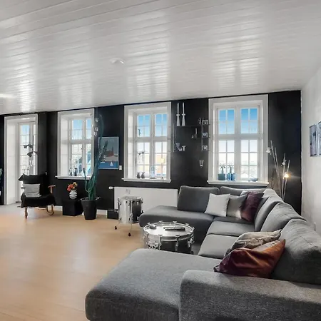 Stunning In With Kitchen Lägenhet